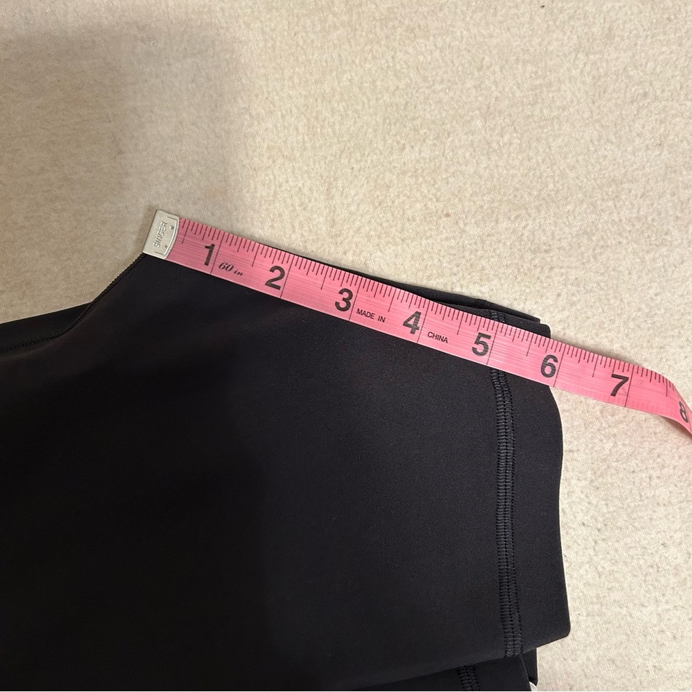 NWT 0 Lululemon Align Hi-Rise Stripe Short 6” inseam Black Activewear Workout - Picture 10 of 10
